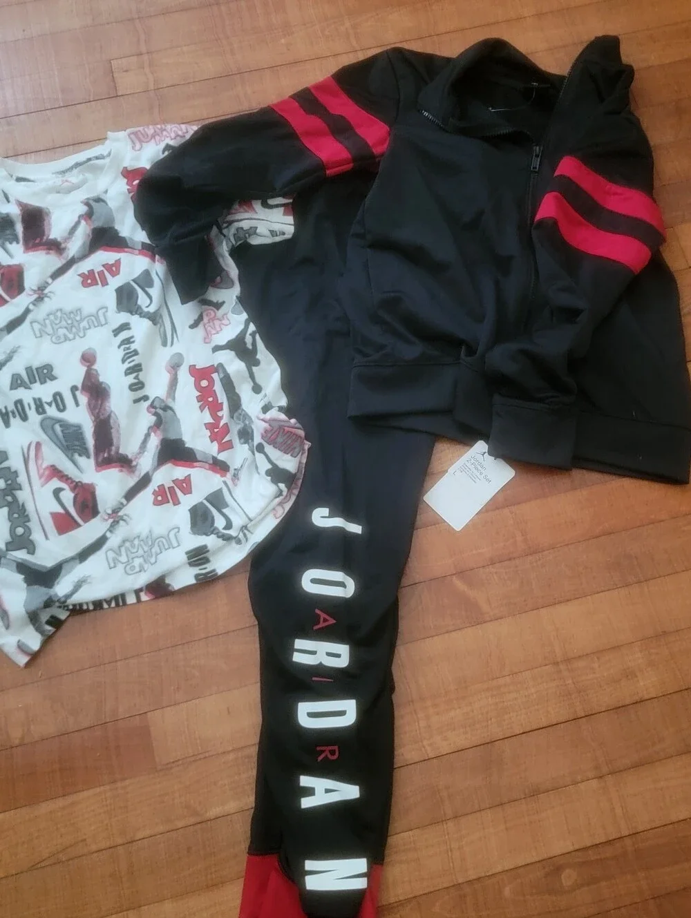 Boys LARGE Jordan Black Jacket with Red Tracksuit SET + TEE